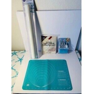 Wilton Fondant Roller Baking Bundle